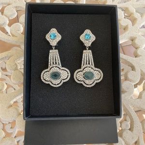 Vintage clip earrings